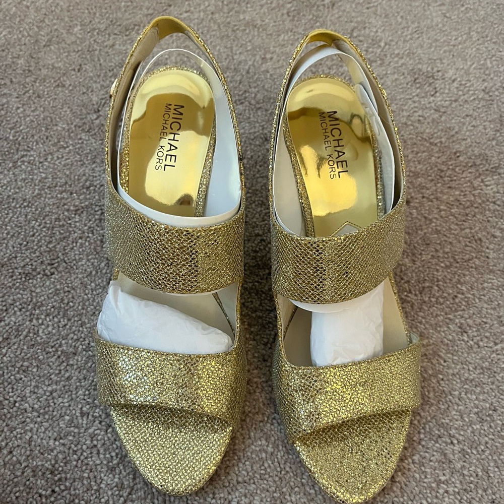 Michael Kors Gold Glitter heels